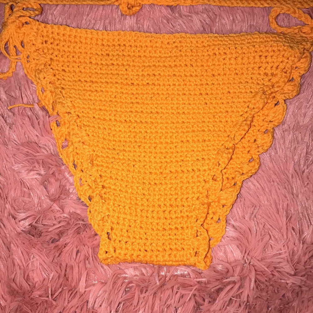 Handmade Crochet Bikini Set - Picture 2 of 4